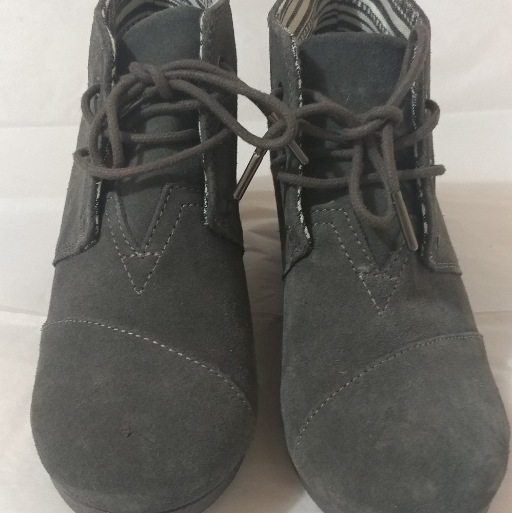 TOMS Women's Wedge Booties